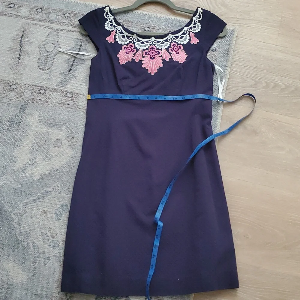 Lilly Pulitzer Allura Dress Navy Embroidered Sheath Dress  Sz2